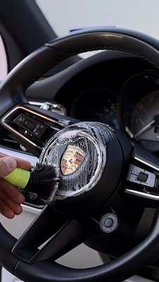 porsche int